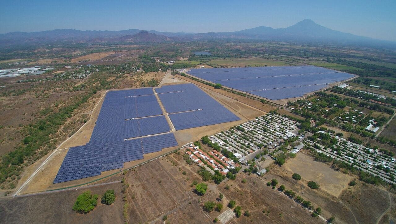 The new installation will generate enough clean energy to replace the equivalent of 163,900 MWh of thermal energy. Image: Neoen