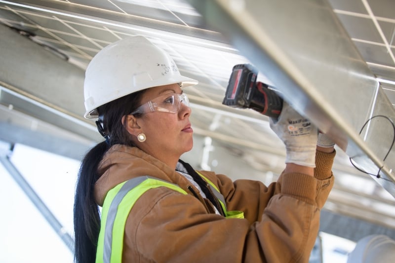 The US is expected to add 30,000 jobs in 2016. Image: The Solar Foundation