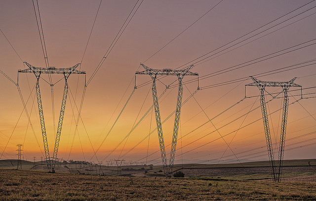 South Africa's renewable energy sector will not hesitate to take legal action for the unsigned PPAs under the government's procurement programme. Source: Flickr/Gavin Fordham