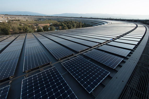 Apple’s headquarters in Silicon Valley is powered by 100% renewable energy and features a 17MW rooftop solar installation. Image: Apple.