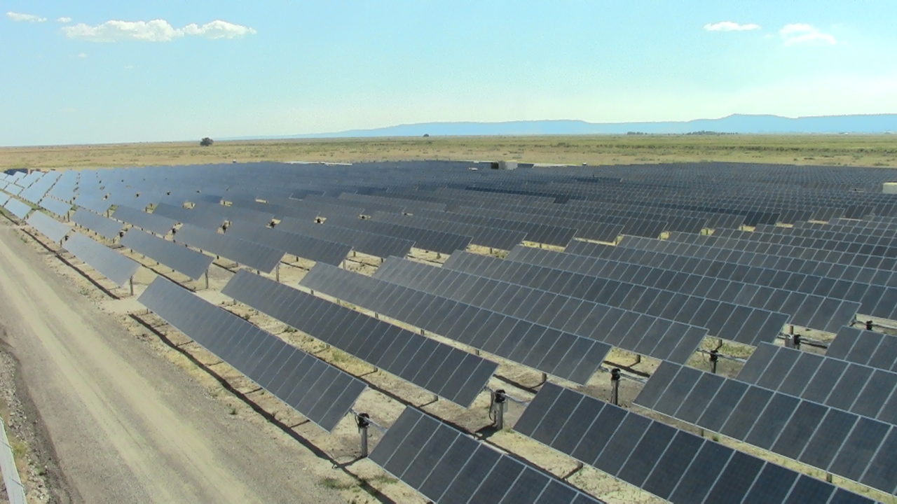 Black Cap Solar project in Oregon, one of Pacificorp's early solar projects. Image: Pacificorp. 