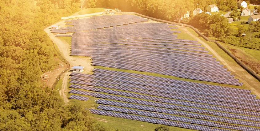 Canadian Solar said that its 10MW (AC) BeamLight power plant and the 10MW (AC) Alfred solar power plant were sold on December 29, 2016. Image: Canadian Solar