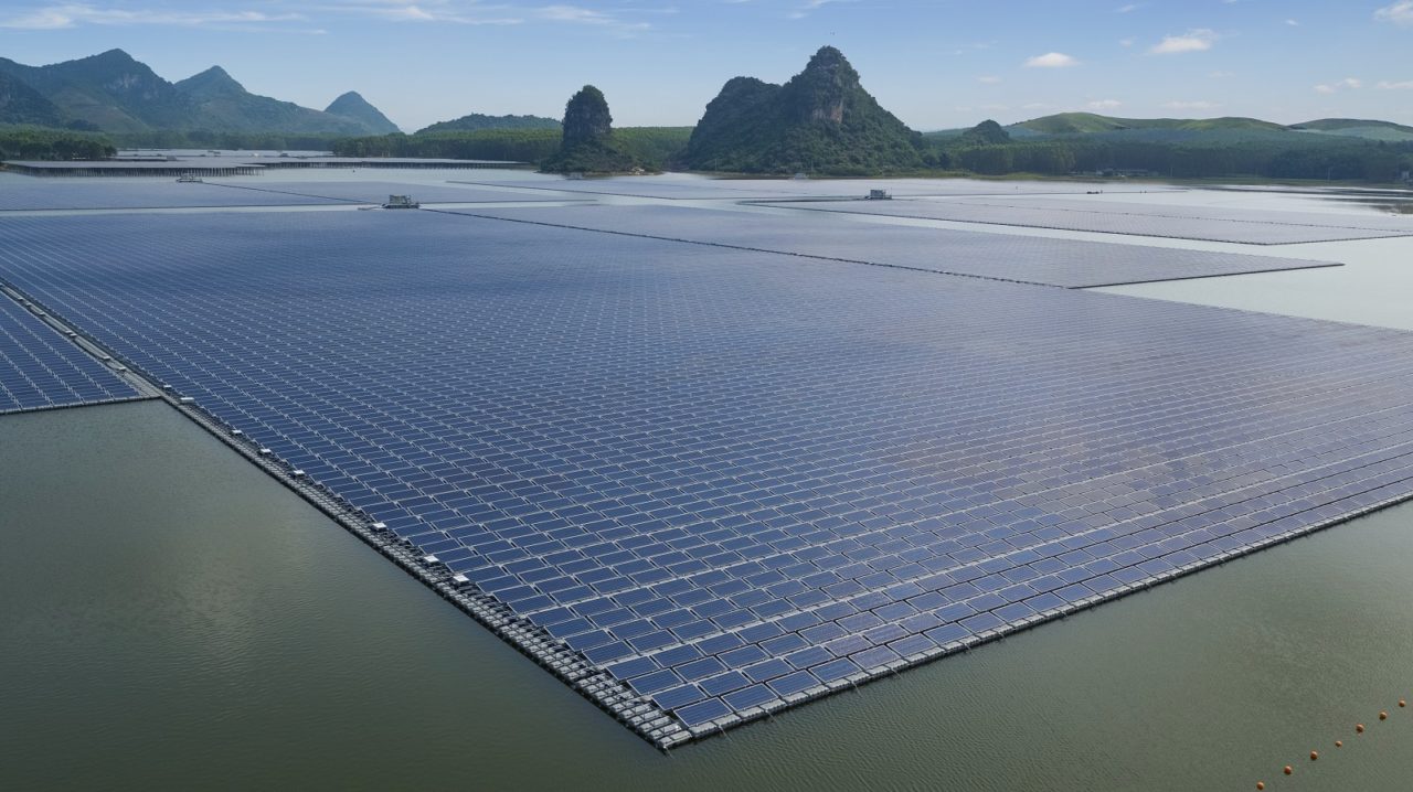 A floating solar install in China's Guangxi Province. Image: Sungrow.