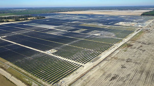 DEF currently owns and operates nearly 100MW of solar energy resources throughout its regulated service territory. Image: Duke Energy