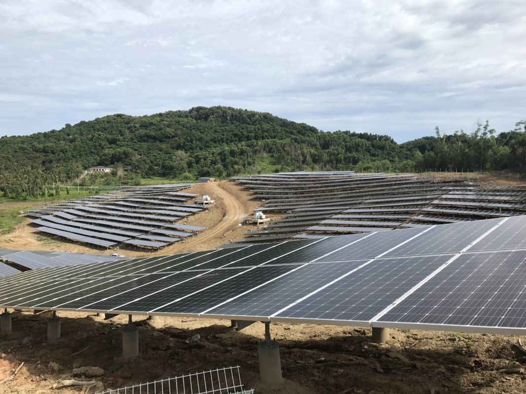 Malaysia's first 50MW (AC) utility-scale PV plant project, part of Energy Commission of Malaysia’s (EC) Request for Proposal (RfP) and auction for up to 460MW (AC) of large-scale solar capacity, included a project located in Kudat, Sabah, a fairly mountainous and remote region of the northern tip of Borneo Island, also known for its significant Hakka Chinese minority communities. Image: Huawei
