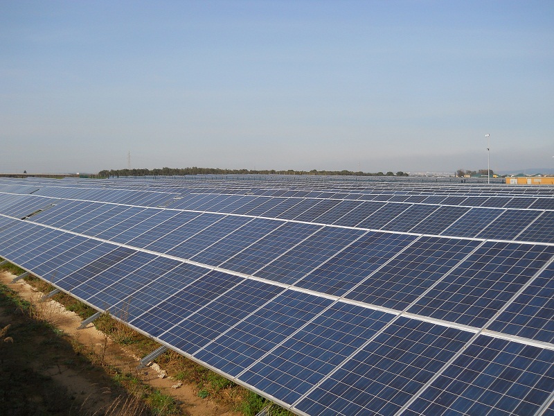 local news outlets claim that the crossing was made when India’s largest utility NTPC commissioned another 45MW of PV at Bhadla Solar Power project. Credit: Proinso