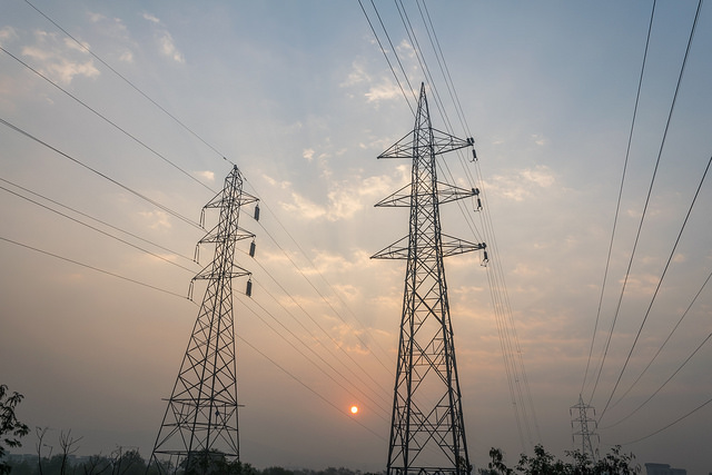 India hopes to have 175GW of renewables on its grid by 2022. Source: Flickr/tapas ganesh