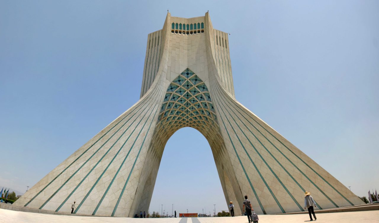 Solar in Iran faces challenges in the form of licensing and grid connection. Flickr: Christiaan Triebert