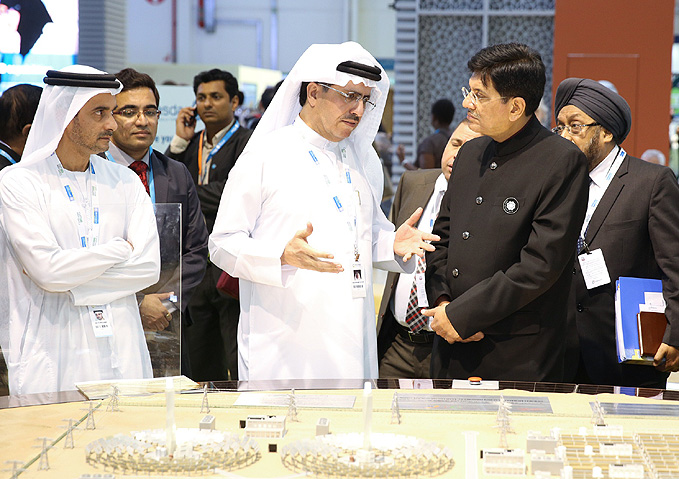 Indian minister Piyush Goyal (right) meets with DEWA's Saeed Mohammed Al Tayer in Abu Dhabi. Image: DEWA.