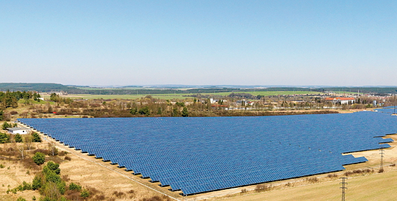 Shunfeng International Clean Energy (SFCE) has reported first half year 2016 financial results wherein its grid connected PV Power plant capacity of 1,780MW is unchanged from the end of 2015. Image: SFCE