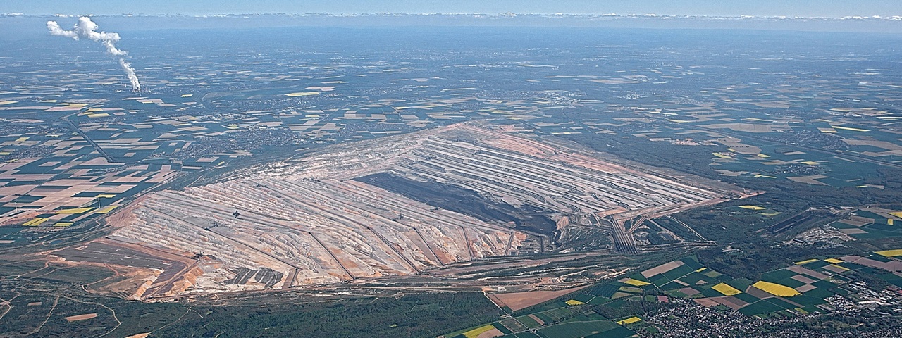 View over RWE's Hambach mine. Image credit: RWE AG