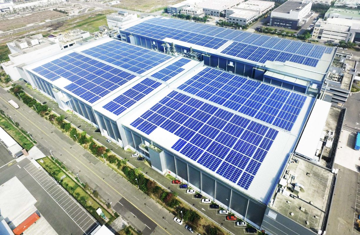 The project at Tainan Technology Industrial Park includes 14,880 modules. Credit: AUO