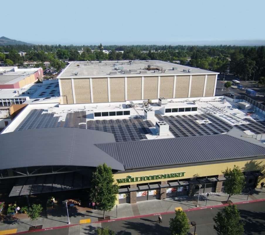 With these PV installations, each Whole Foods grocer is expected to replace 25% of traditional grid energy use on average. Image: SunPower
