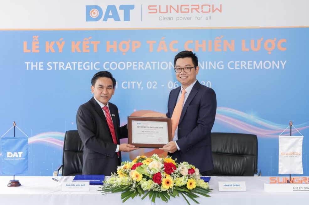 “The 100MW distribution agreement marks the beginning of our partnership with DAT. We’re looking forward to powering more facilities and communities with state-of-the-art PV inverter solutions,” said Dr. Thang Vu, Country Manager of Sungrow Vietnam. Image: Sungrow