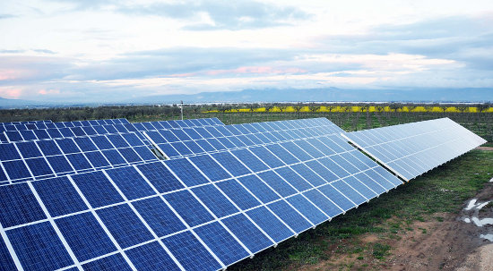 The reports noted that the Carabinieri for Environmental Protection estimated that the scam garnered around €40 million for the people involved. Image: PV Power Plant built by Suntech during Italian boom for solar installations. 