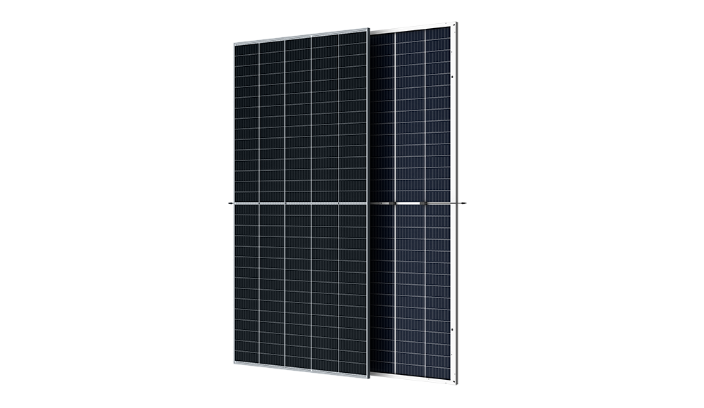 The Vertex modules (600Wp & 550Wp) use 210mm x 210mm half-cut cells and high-density cell interconnection and its currently ramping to volume production. Image: Trina Solar