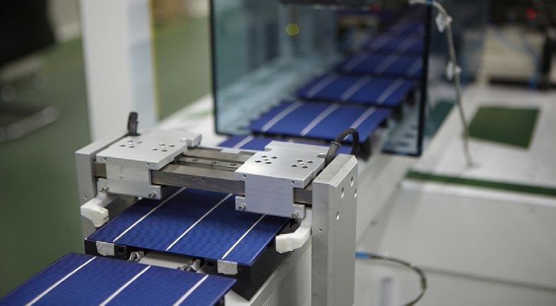 The champion cell had an open-circuit voltage Voc of 702.7mV, a short-circuit current density Jsc of 42.1 mA/cm2 and a fill factor FF of 81.47%. The IBC solar cell has a total measured area of 243.3cm2 and was measured without any aperture, according to the company. Image: Trina Solar