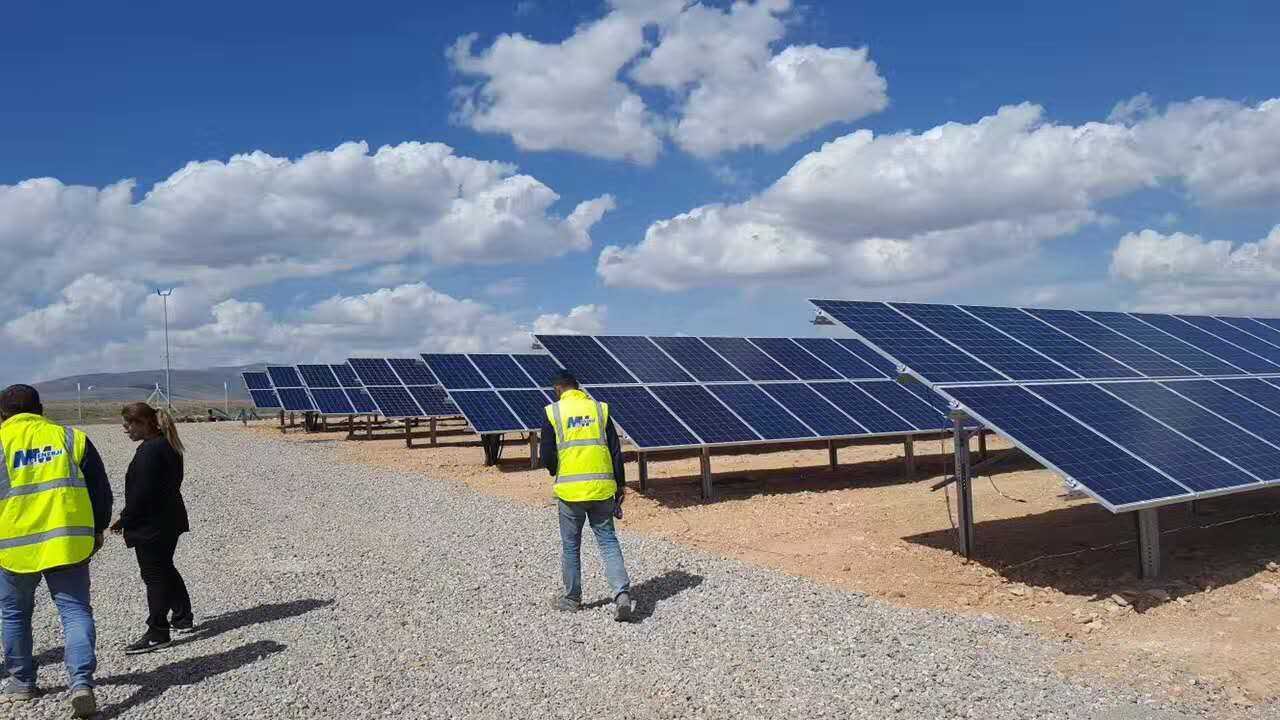 GoodWe said that Tigo’s technology would be applied to eight smart inverters, including its DNS and SDT models for residential and commercial PV systems and includes Tigo's Cloud Connect Advanced (CCA) datalogger. Image: GoodWe