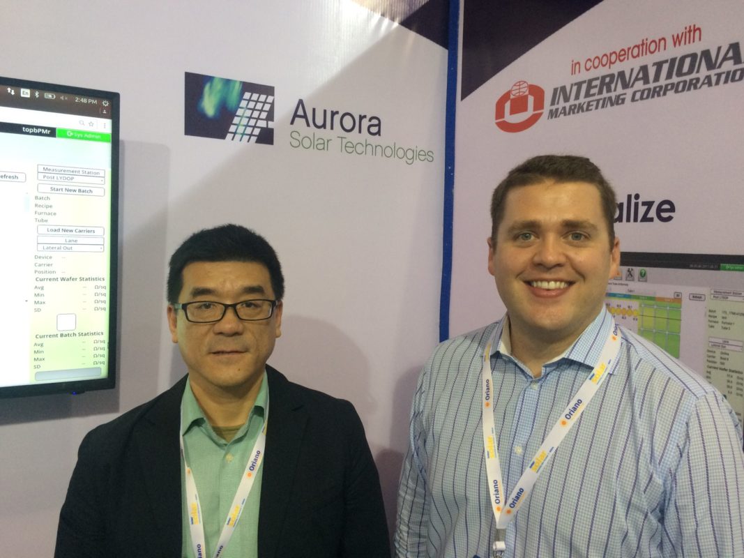 Steve Mcdonald, vice president, application engineering at Aurora Solar Technologies (right) and Wei Deng Credit: Solar Media