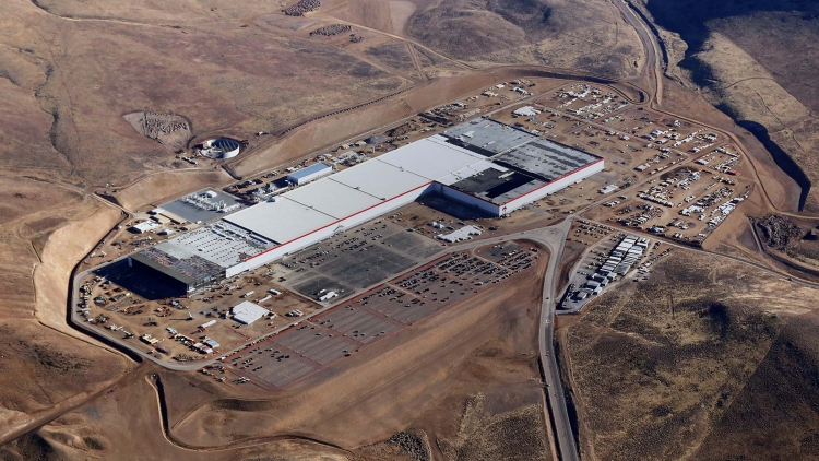 The Nevada Gigafactory, which Tesla says is so far only 30% of the final size it could reach by 2020. Image: Tesla