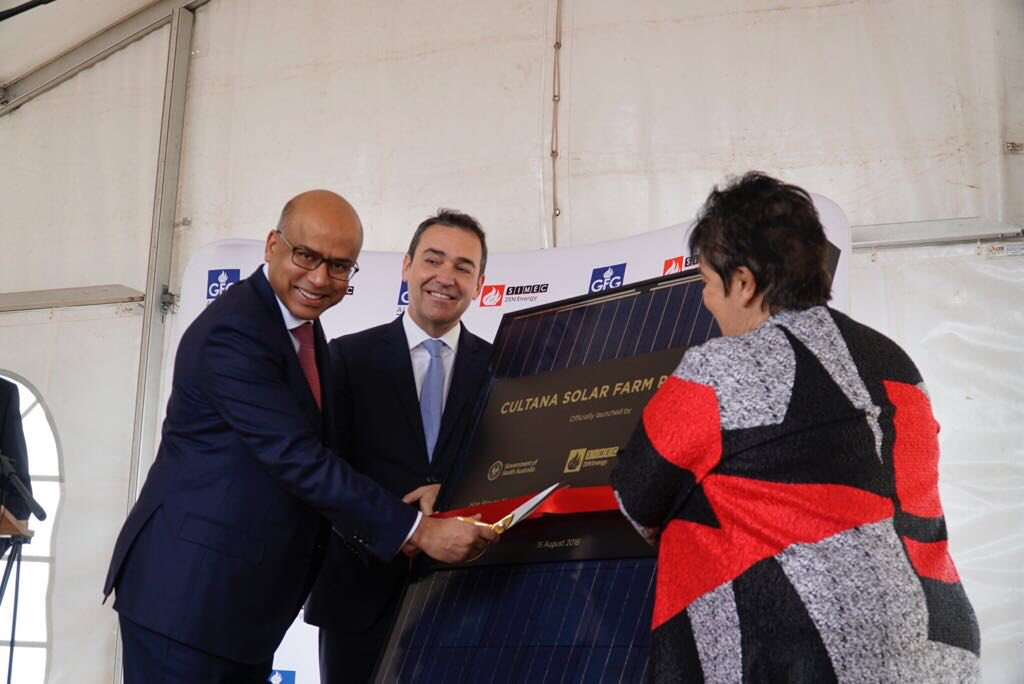 ZEN Energy's Sanjeev Gupta (left) and S Australia Premier Steven Marshall (centre) cut the ribbon to inaugurate Cultana, a 280MW PV project in South Australia.