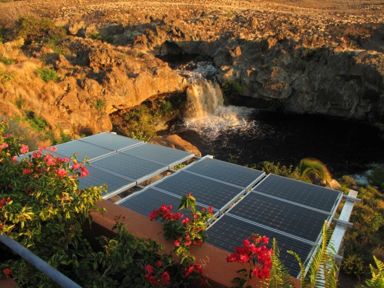 Small-scale solar-plus-storage in Hawaii. Aggressive renewables goals and the high cost of imported diesel have seen solar-plus-storage at all scales in Hawaii. Image: Renewable Energy Services. 