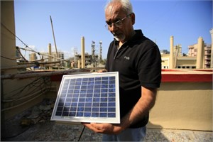 Energy minister Piyush Goyal formally launched the report. Credit: The Climate Group