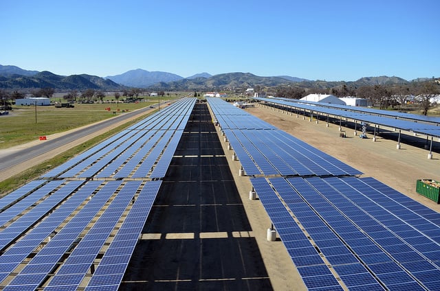 For more than a decade, SunPower has been delivering solar solutions to cities and counties. Other customers in California have included Yolo County and the cities of San Francisco, Riverside and Ontario. Source: Flickr - USACE_HQ