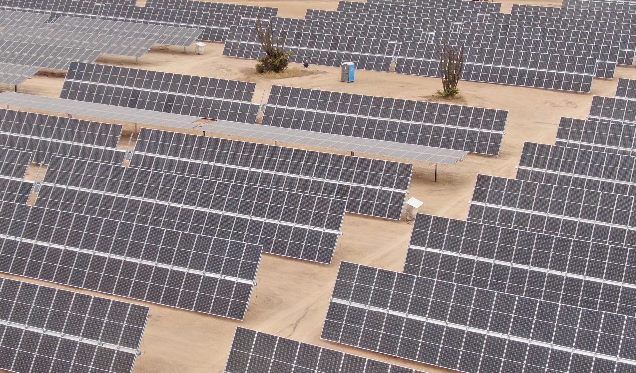 Sonnedix adquiere a Enel plantas solares fotovoltaicas chilenas de 416 MW