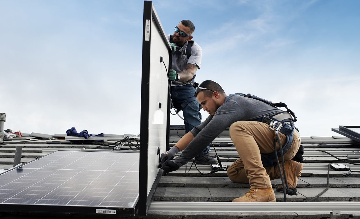 headline: Model outlines survival plan for US residential PV