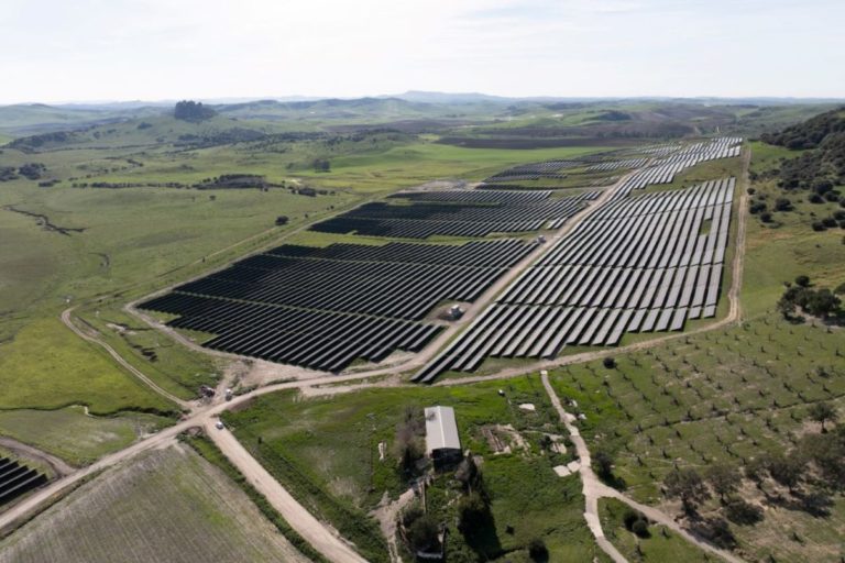 RWE commissions 92MW Spanish solar PV plant in Andalusia - PV Tech