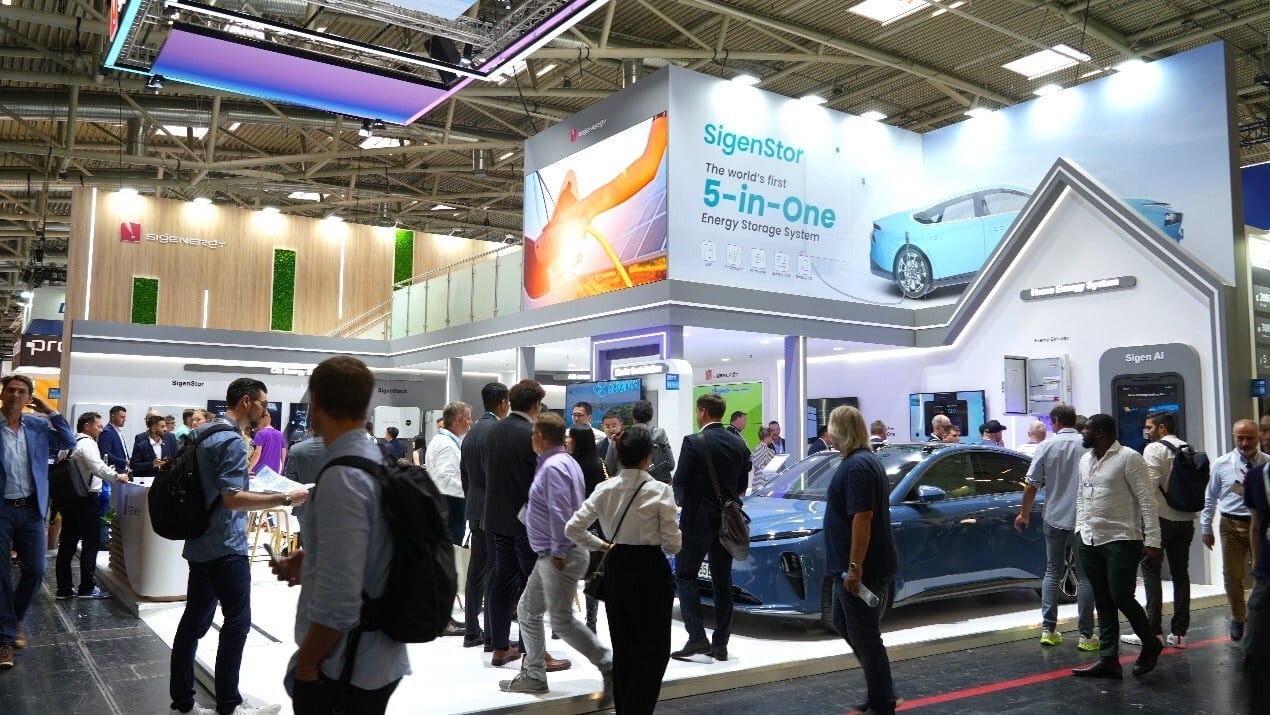 Sigenergy's booth at Intersolar Europe 2024.