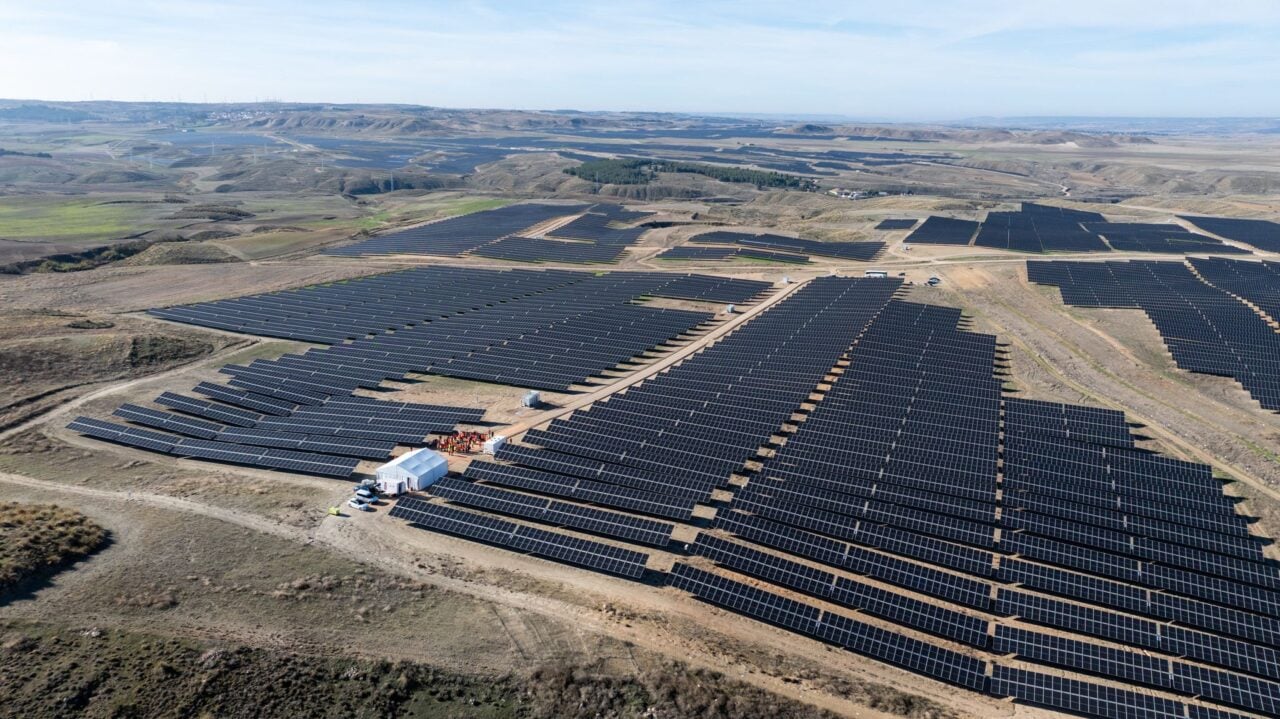 headline: Sonnedix, Renfe sign 420GWh PV supply agreement