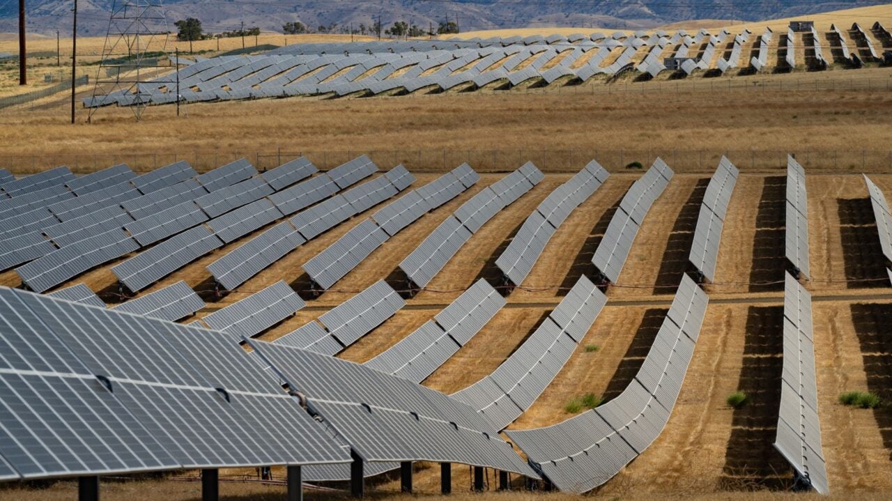 Terrain following solar trackers on uneven PV plant