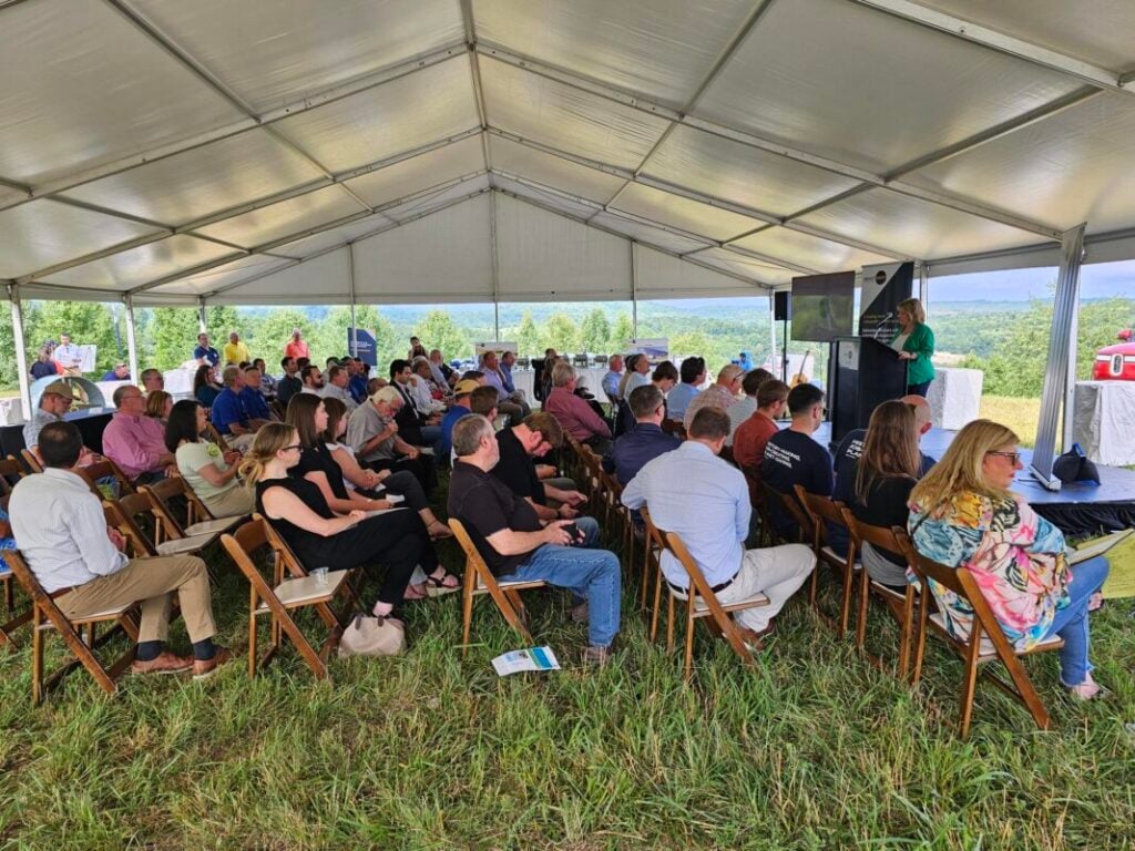 Discussions at the Starfire solar project.