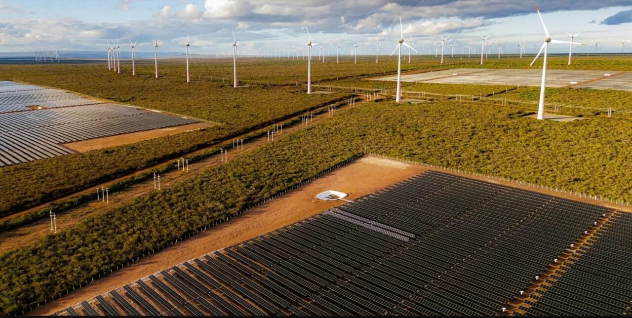 Equinor starts operations at its first hybrid solar-plus-wind project