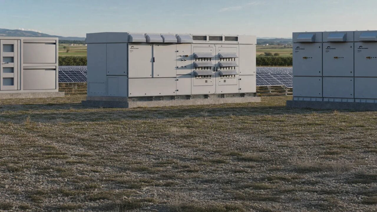 Image for Spain awards €162 million to clean energy manufacturing