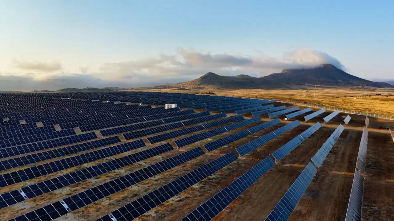 GameChange commissions 283MWp tracker system at South Africa solar project