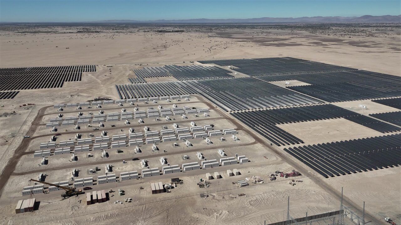 Pv String Combainer GameChange commissions 283MWp South Africa PV project - PV Tech