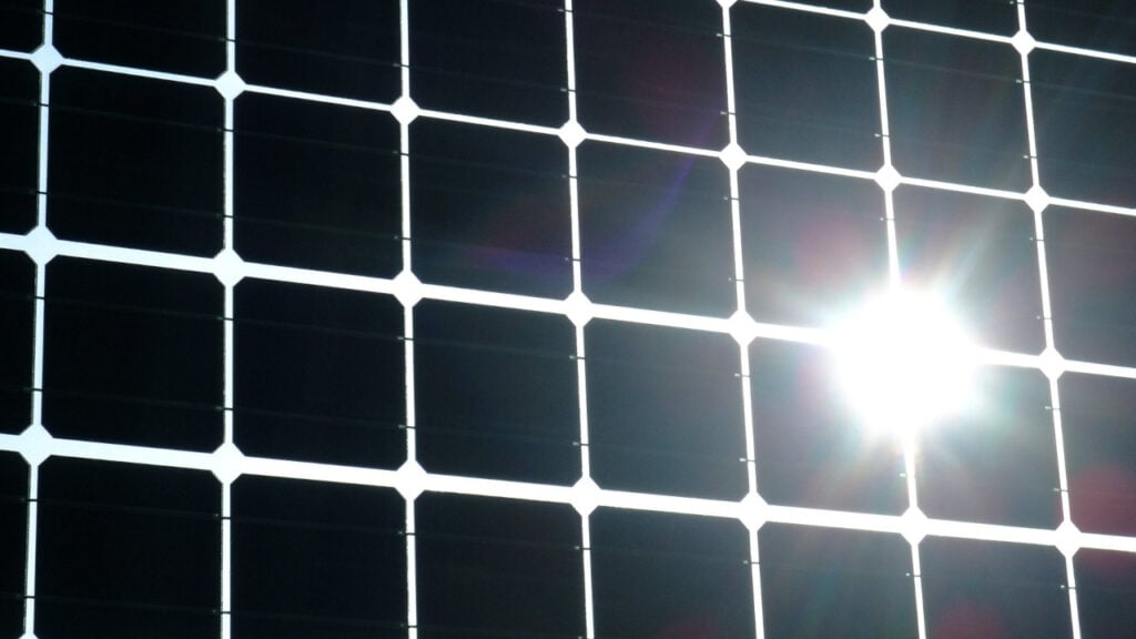 The GLA building's solar panels" by James Cridland is licensed under CC BY 2.0.