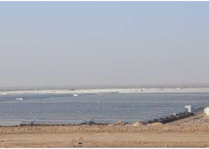30MW_Xinjiang_PV_facility_-_Sky_Solar