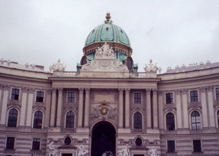 Austria_-_kayadams