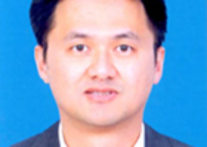 Daniel_lee_cfo_renesola_resigned_oct_2015