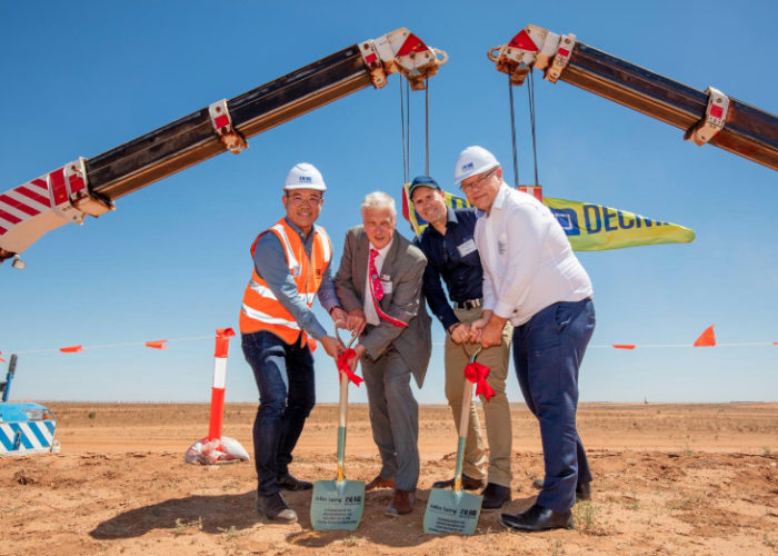 Decmil_maoneng_sunraysia_255MW_solar_farm_australia_new_south_wales