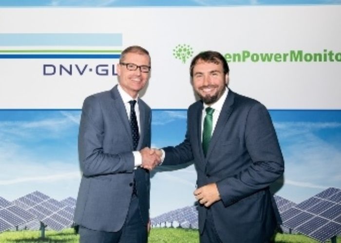 Ditlev_Engel_CEO_DNV_GL_-_Energy_left_and_Juan_Carlos_Arevalo_CEO_of_GreenPowerMonitor_right_shake_hands_on_the_acquisition.