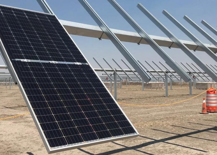 Enel_Green_Power_Mexico_project_bifacial_module_first_install_Apr_2019