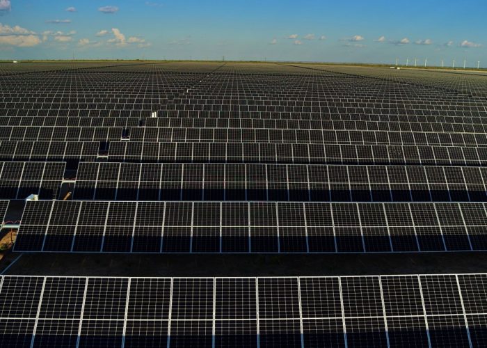 Enel_Green_Power_Roadrunner_solar_plant_in_Texas