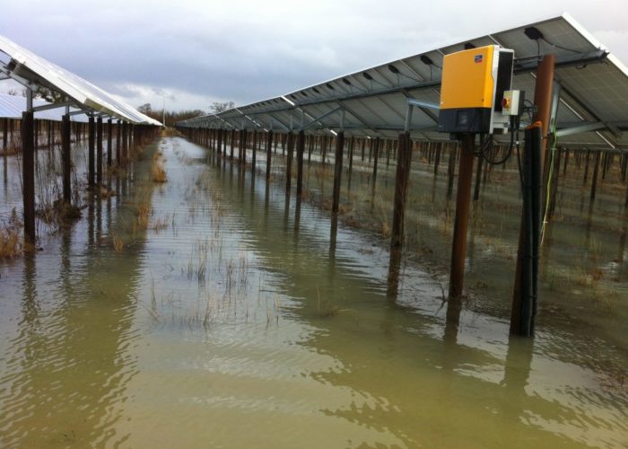 Flooded_solar_farm_-_British_Solar_Renewables