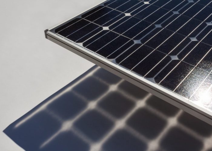 Fraunhofer_ISE-2934-Bifacial-PV-module-lpr