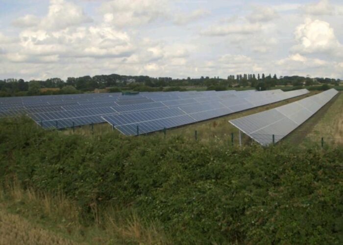 Generic_solar_farm